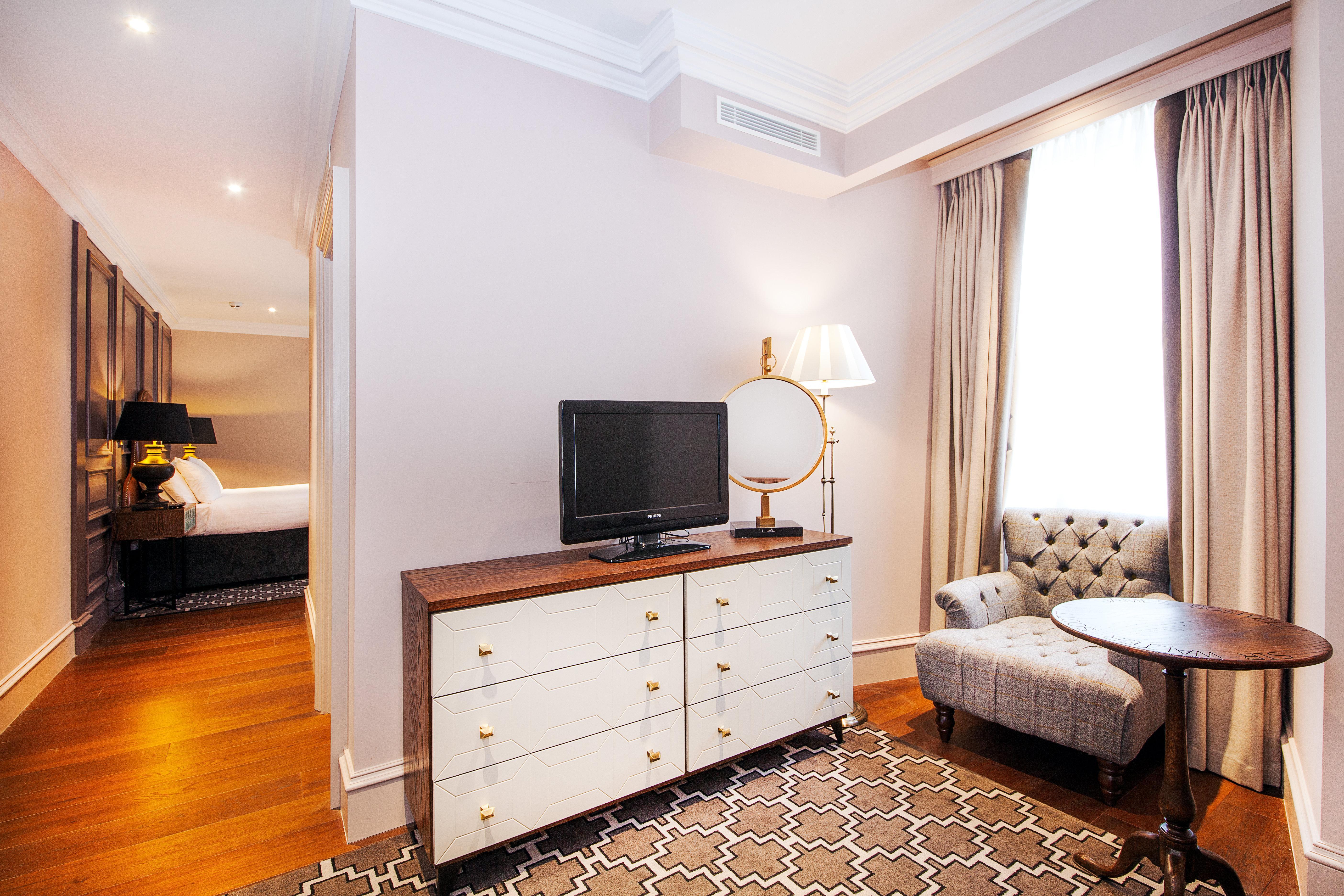 Hotel Indigo - Edinburgh - Princes Street By Ihg Bagian luar foto