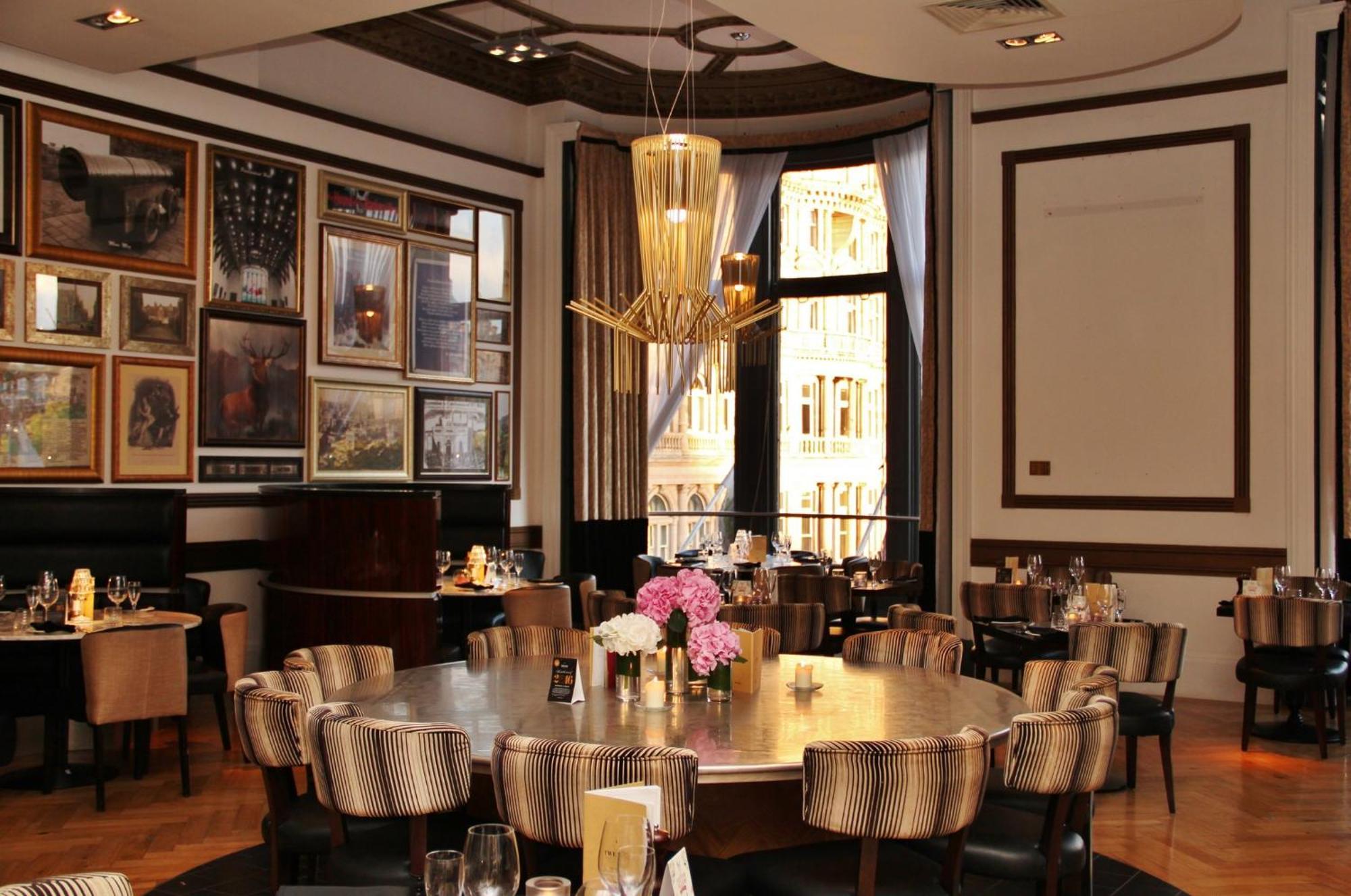 Hotel Indigo - Edinburgh - Princes Street By Ihg Bagian luar foto