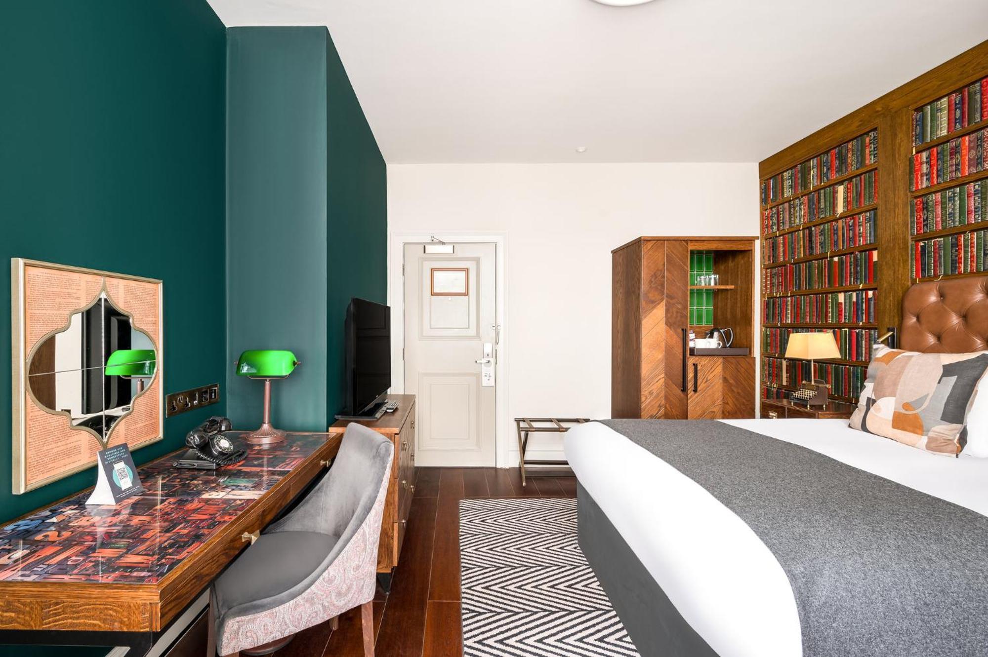 Hotel Indigo - Edinburgh - Princes Street By Ihg Bagian luar foto